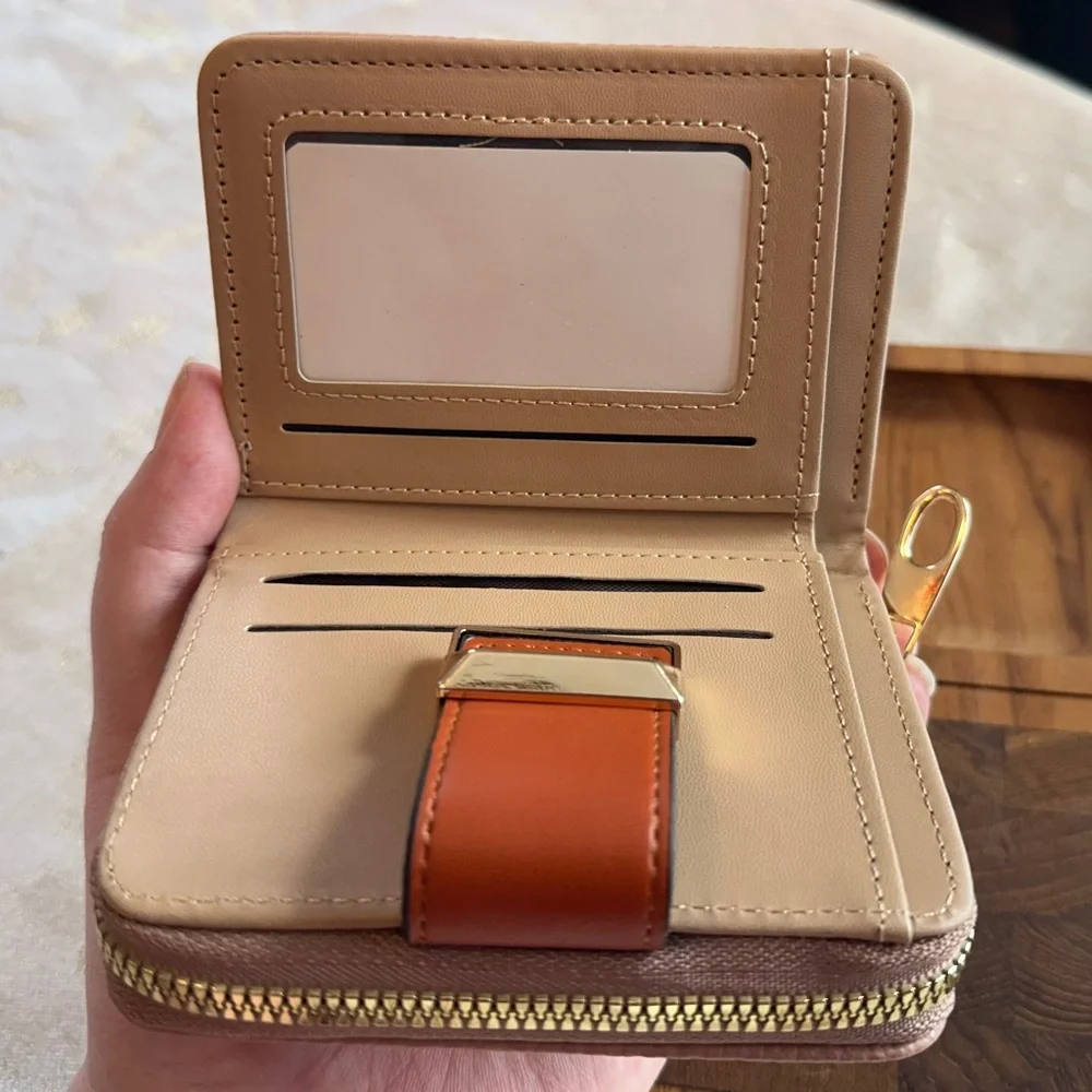 Small wallet NWOT Mauve - Picture 5 of 10